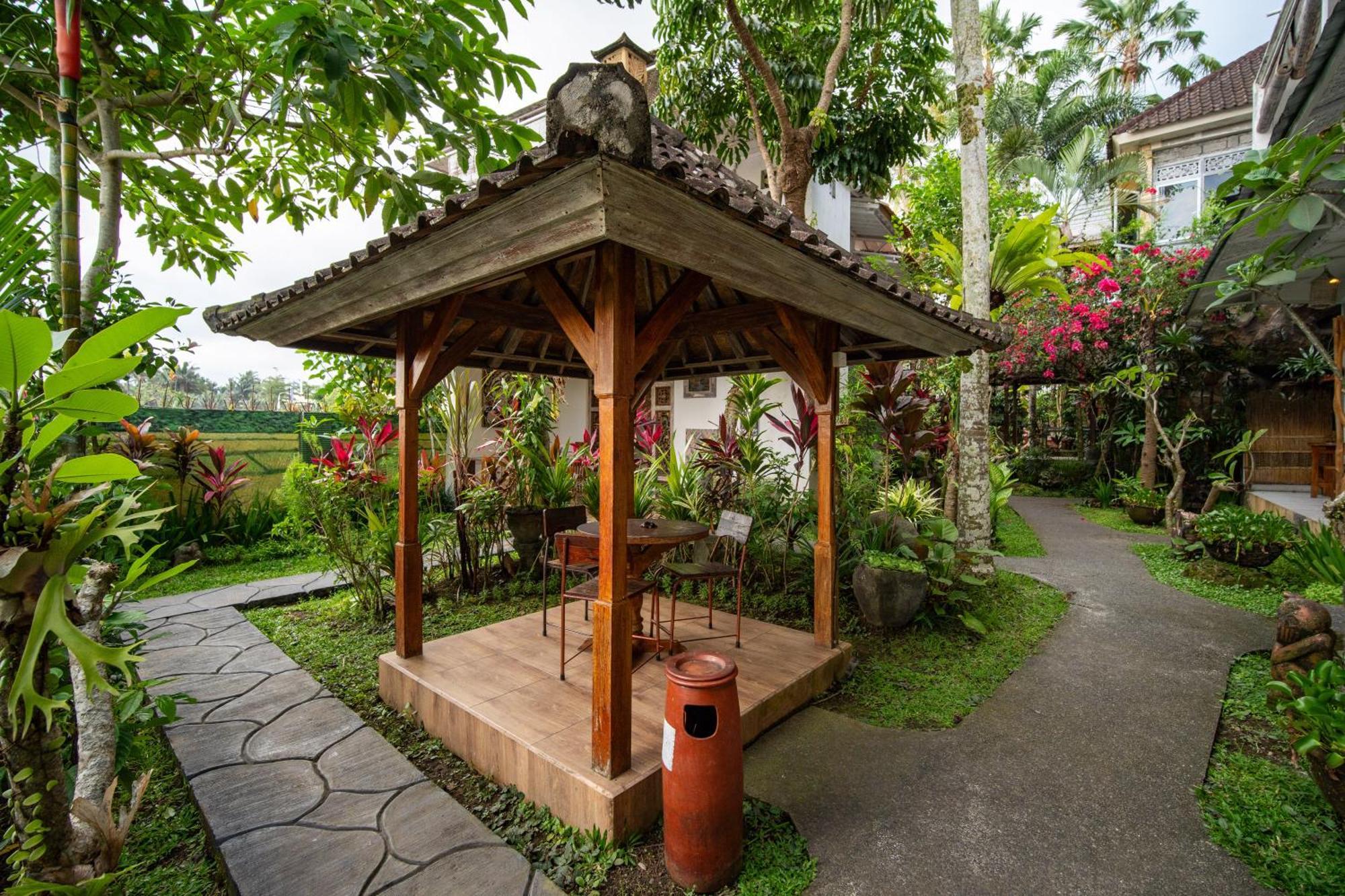 Kubu Sari Ubud Buitenkant foto