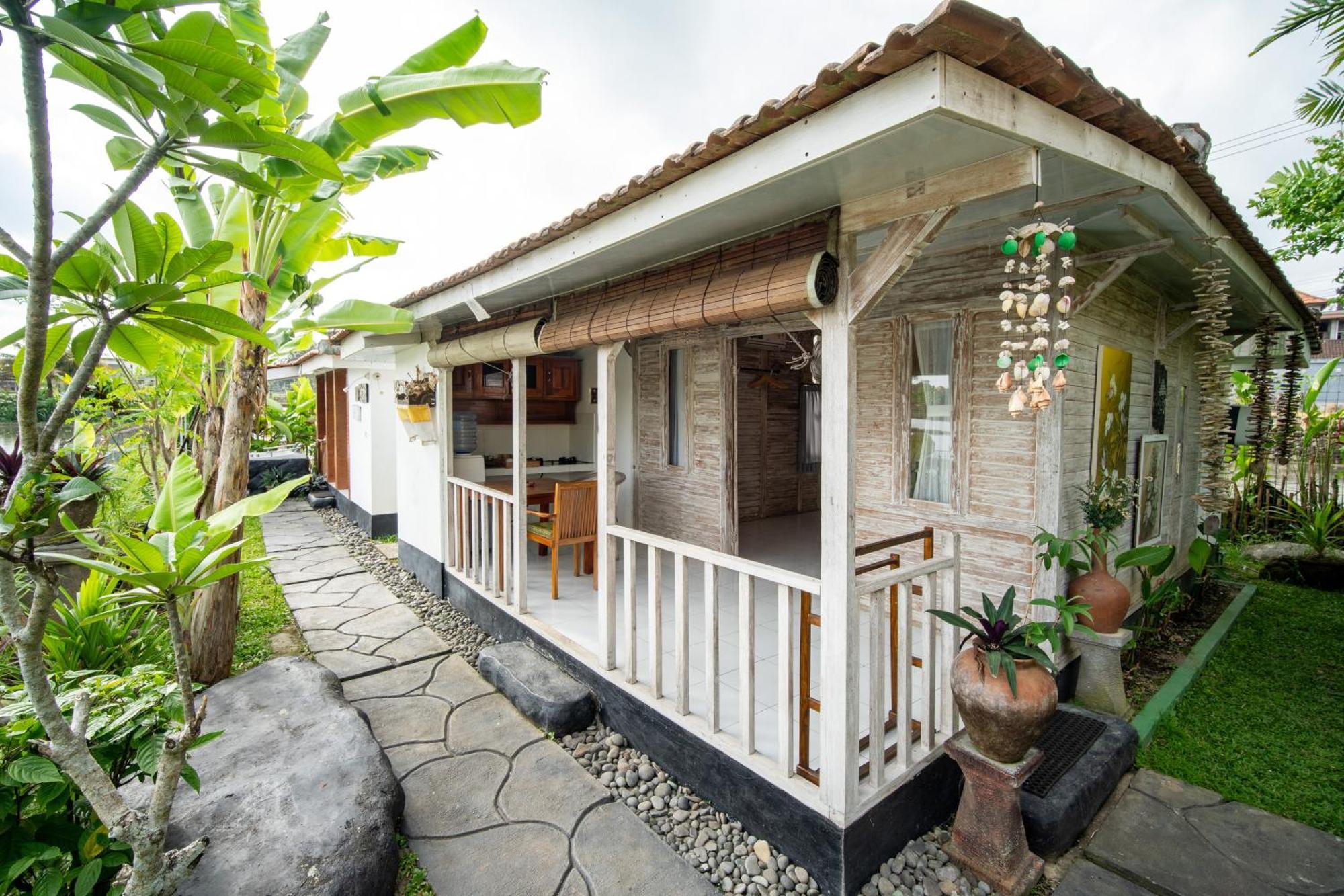 Kubu Sari Ubud Buitenkant foto